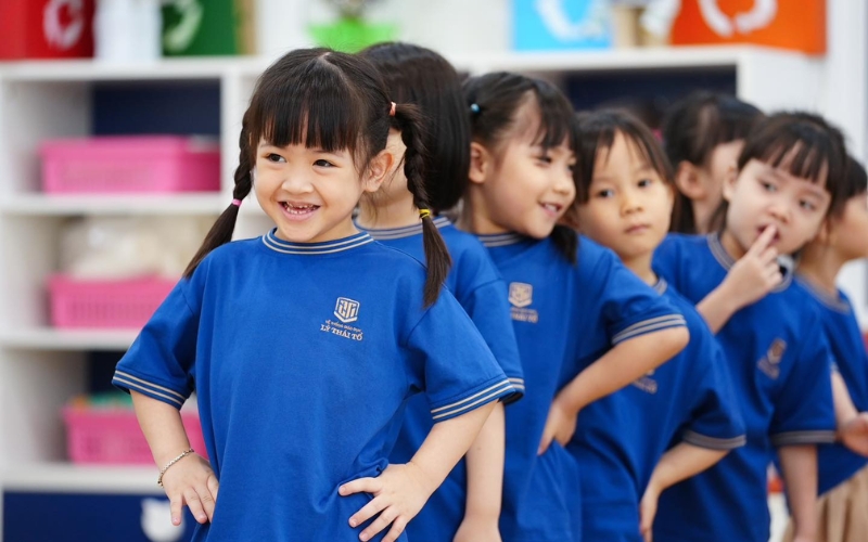 các mẫu đồng phục mầm non